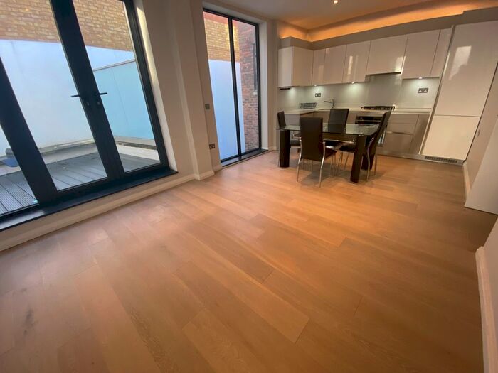 2 Bedroom Flat To Rent In Hargrave Place, London, N7