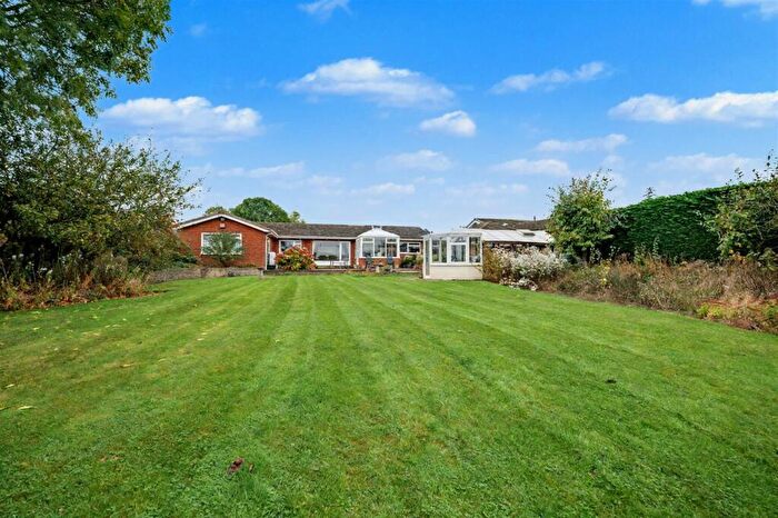 4 Bedroom Detached Bungalow For Sale In West End, Long Whatton, Loughborough, LE12