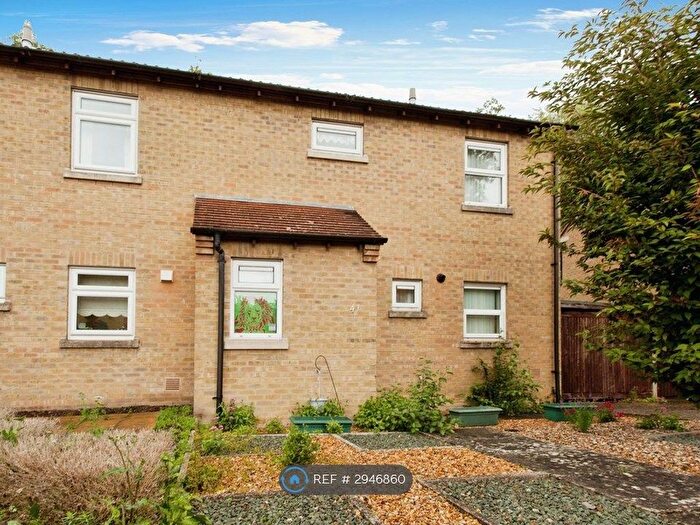 3 Bedroom Terraced House To Rent In St Bedes Crescent, Cambridge, CB1