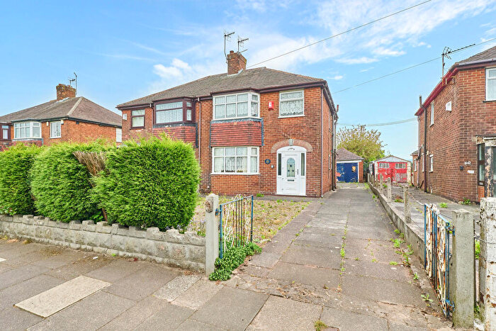 3 Bedroom Semi-Detached House For Sale In High Lane, Tunstall, Stoke-On-Trent, Staffordshire, ST6