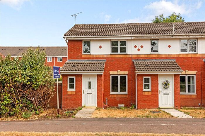 2 Bedroom End Of Terrace House For Sale In Julius Close, Emersons Green, Bristol, BS16