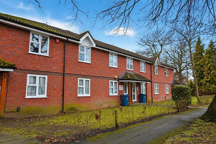 1 Bedroom Flat For Sale In Laura Court, Parkfield Avenue, North Harrow, Middlesex, HA2