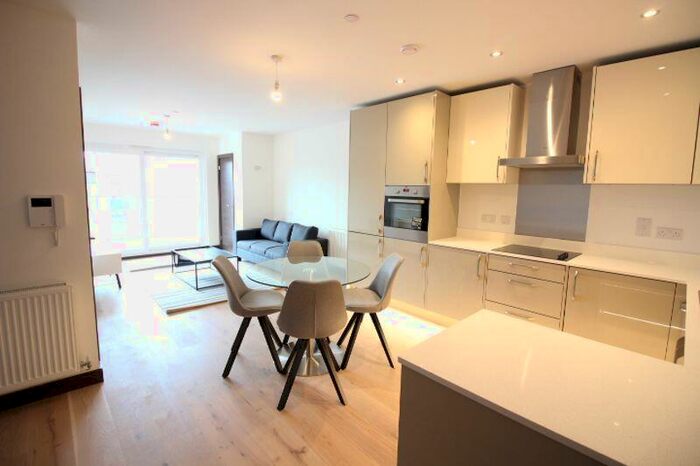 1 Bedroom Apartment To Rent In Luxury Bed Furnished @ Fletton Quays, PE2