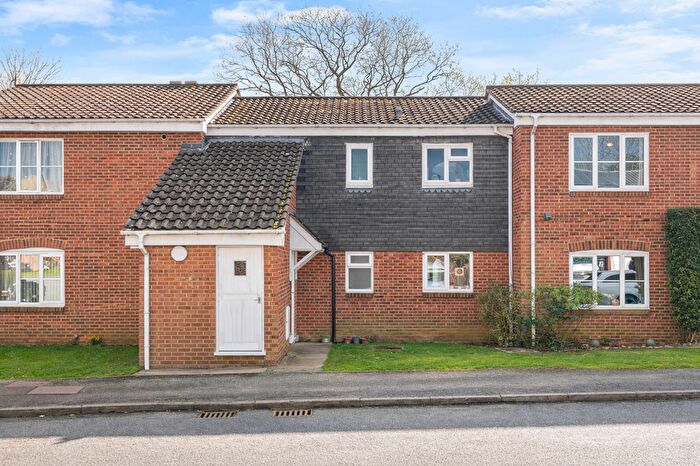 1 Bedroom Maisonette For Sale In Hales Park Close, Hemel Hempstead, Hertfordshire, HP2