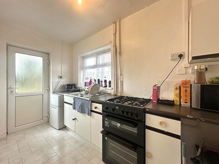 1 Bedroom Bungalow To Rent In Haye House Grove, Hodge Hill, B36