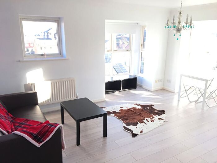 2 Bedroom Flat To Rent In Audley Drive, London, E16