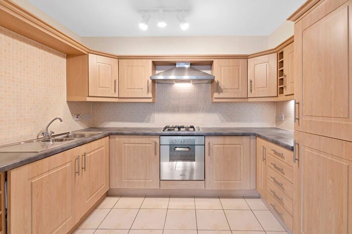 2 Bedroom Flat For Sale In Main Street, Newtongrange, EH22