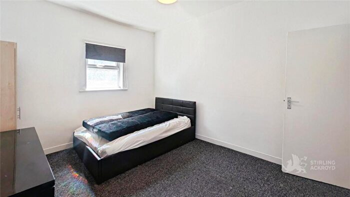 Studio To Rent In Alpha Road, Croydon, CR0