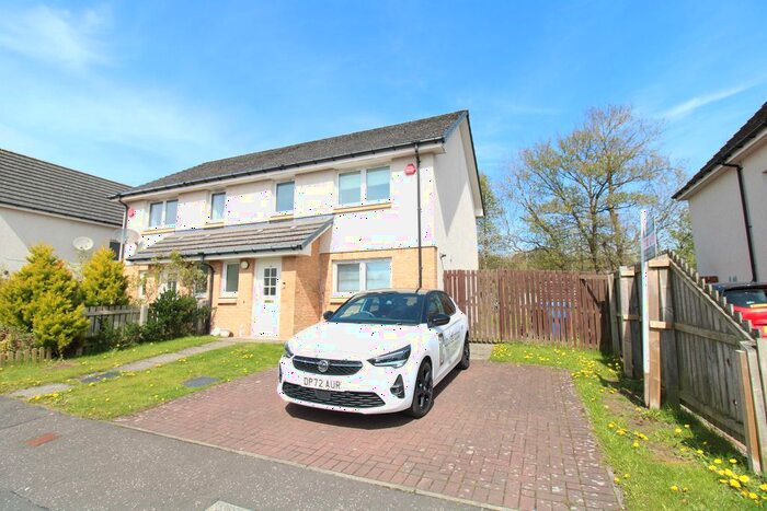 3 Bedroom Semi-Detached House To Rent In Bridgend Street, Dundee, DD4