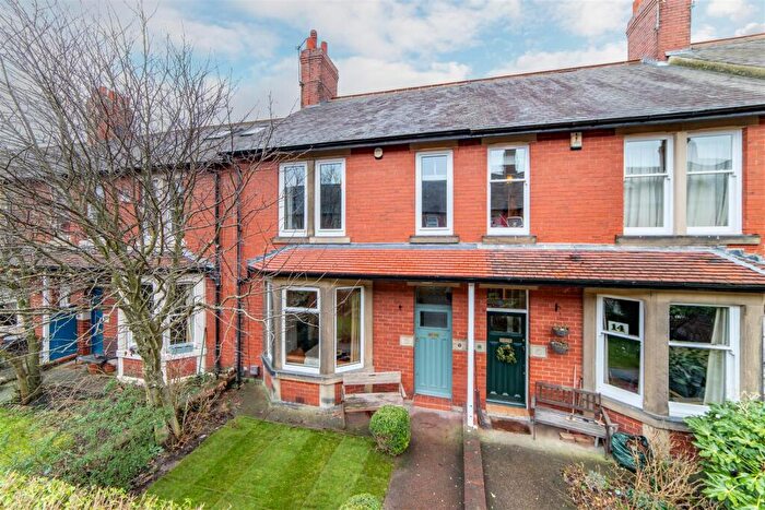 3 Bedroom Terraced House For Sale In Cherryburn Gardens, Fenham, NE4