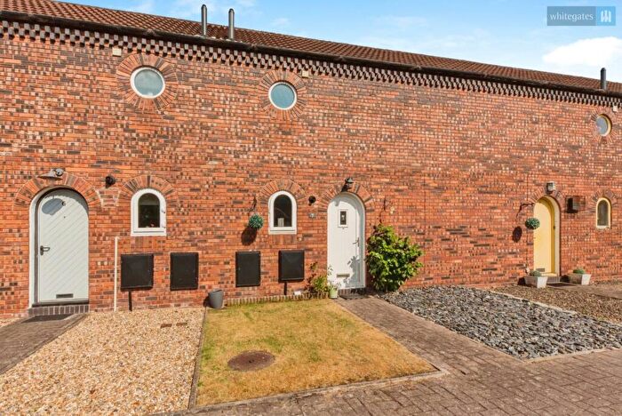 1 Bedroom Terraced House For Sale In Bollands Row, Nantwich, Cheshire, CW5