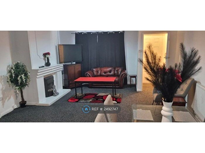 3 Bedroom Terraced House To Rent In Molyneux Road, Liverpool, L6