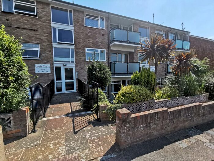 1 Bedroom Apartment To Rent In Croft Court, BN21