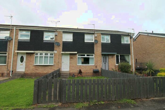 3 Bedroom Terraced House To Rent In Hogarth Drive, Columbia, Washington, Tyne And Wear, NE38