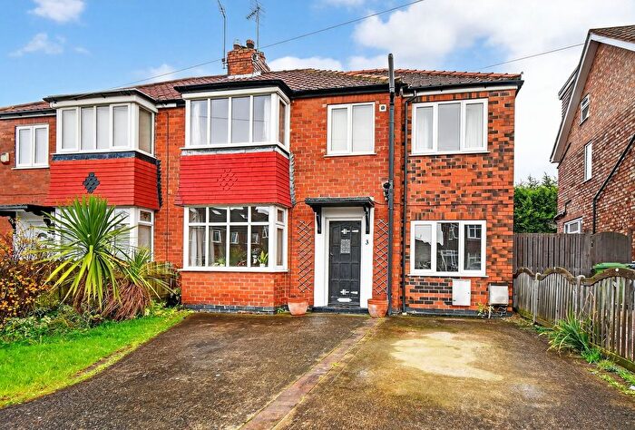 4 Bedroom Semi-Detached House For Sale In Whernside Avenue, York, YO31
