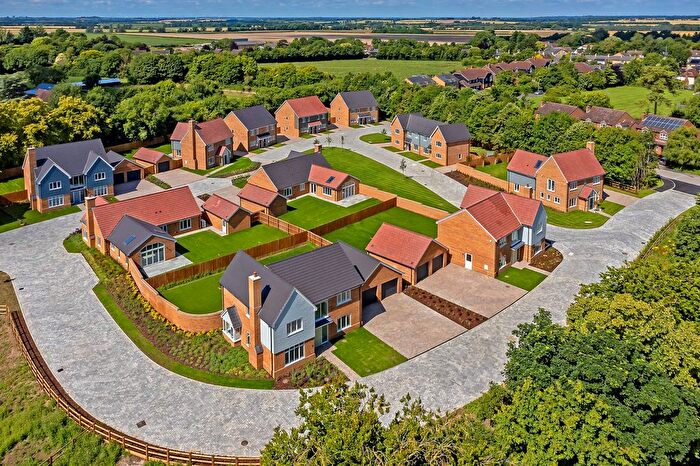 4 Bedroom Detached House For Sale In Queen Elizabeth Close, Guilden Morden, SG8