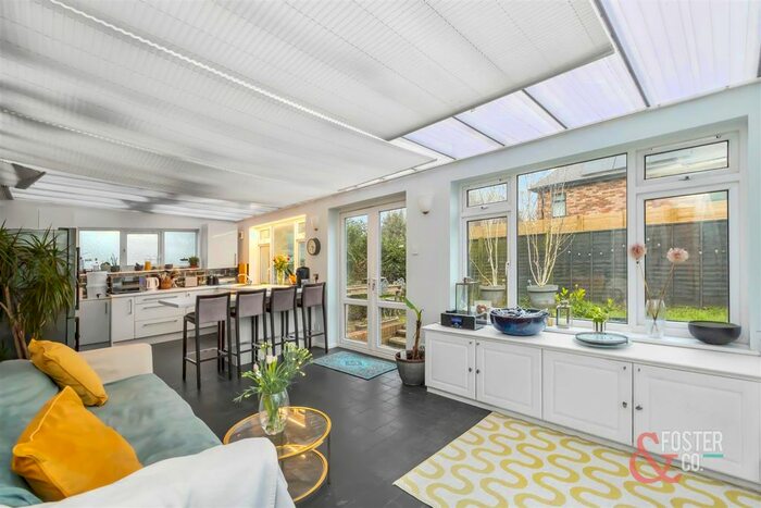 5 Bedroom Detached House For Sale In Lloyd Road, Hove, BN3