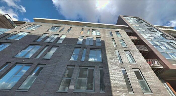 2 Bedroom Flat To Rent In Roach Road, London, E3