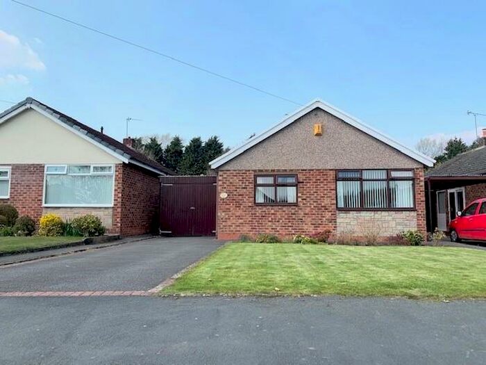 2 Bedroom Bungalow To Rent In Hillfield Road, Little Sutton, Ellesmere Port, CH66