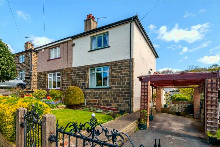 2 Bedroom Semi-Detached House To Rent In South Hill Drive, Bingley, West Yorkshire, BD16