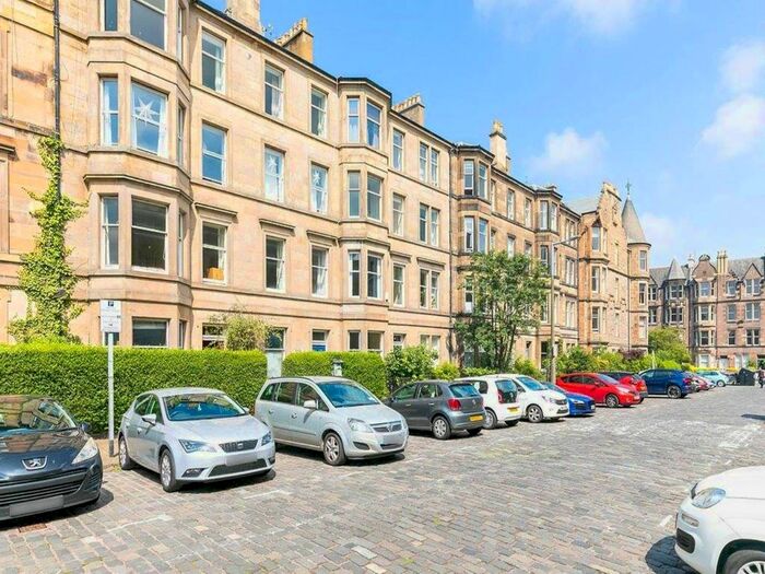3 Bedroom Flat To Rent In Thirlstane Road, Marchmont, Edinburgh, EH9
