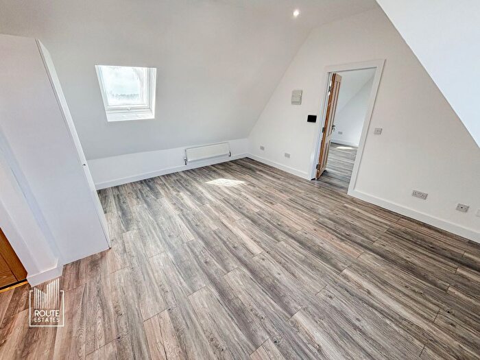 1 Bedroom Flat To Rent In Alma Road, Enfield, EN3