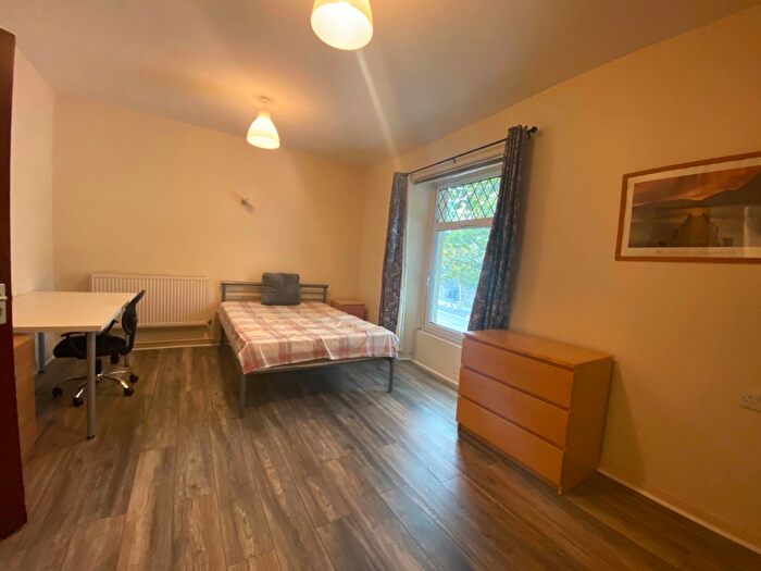 2 Bedroom Flat To Rent In First Floor Flat, Mansel Street, Swansea, SA1