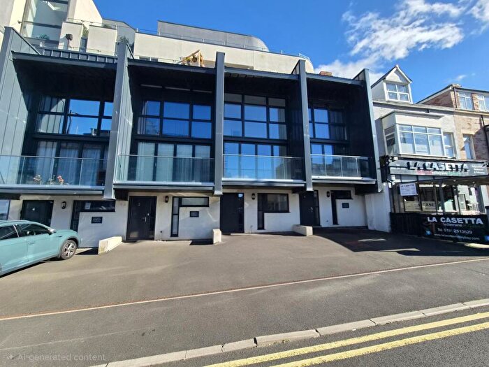 4 Bedroom Town House To Rent In Empire Court, Whitley Bay, NE26