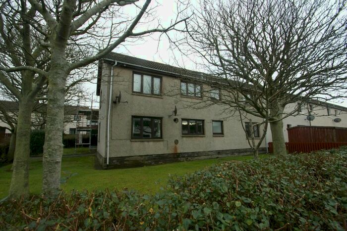 2 Bedroom Flat To Rent In Dales Court, Peterhead, Aberdeenshire, AB42