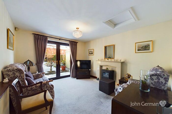 2 Bedroom Semi-Detached House For Sale In Union Passage, Ashby-de-la-Zouch, LE65