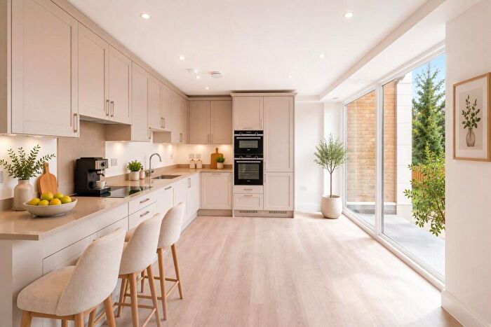 2 Bedroom Flat For Sale In Shalford Lodge, Kingston Hill, Kingston-Upon-Thames, London, KT2