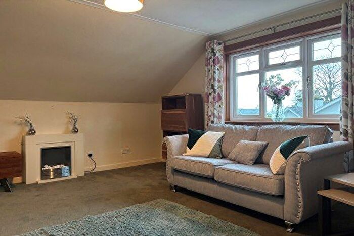 2 Bedroom Flat To Rent In Mine Road, Stirling, FK9