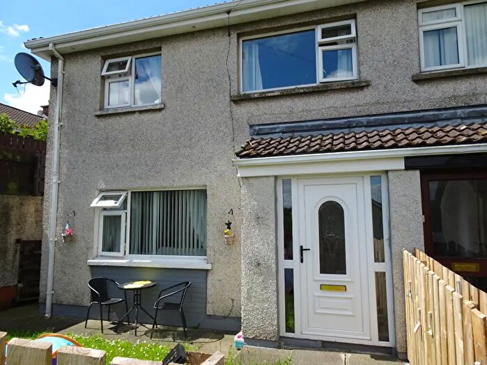 3 Bedroom End Of Terrace House For Sale In Hillview Road, Enniskillen, BT74