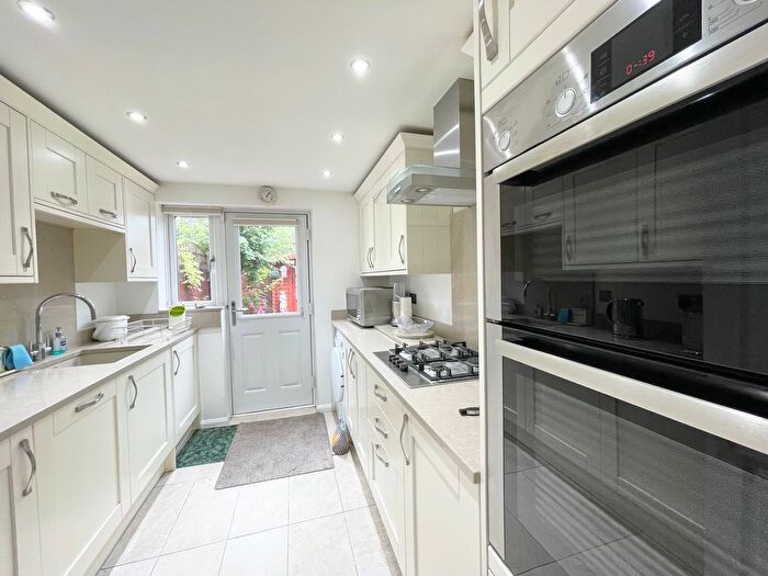 3 Bedroom Property To Rent In Strouds Close, Romford, RM6