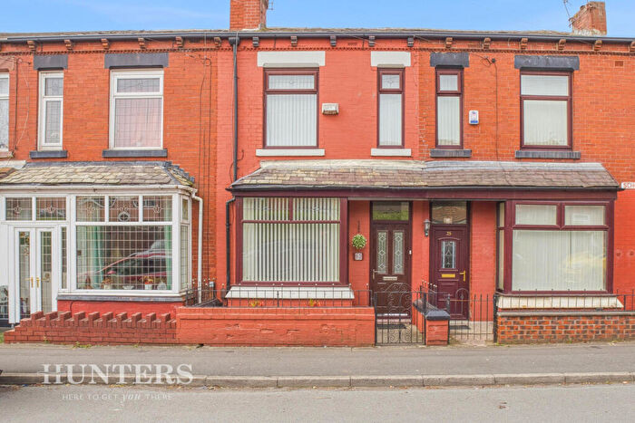 2 Bedroom Terraced House For Sale In School Road, Oldham, OL8