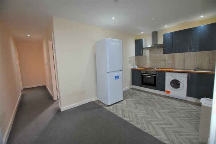 2 Bedroom Flat To Rent In Narborough Road, Leicester, LE3