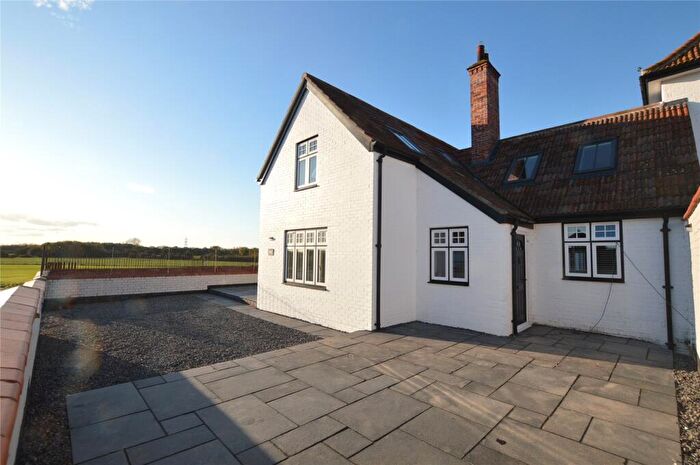 4 Bedroom Semi Detached House To Rent In Kennel Lane, Webbington, Axbridge, BS26