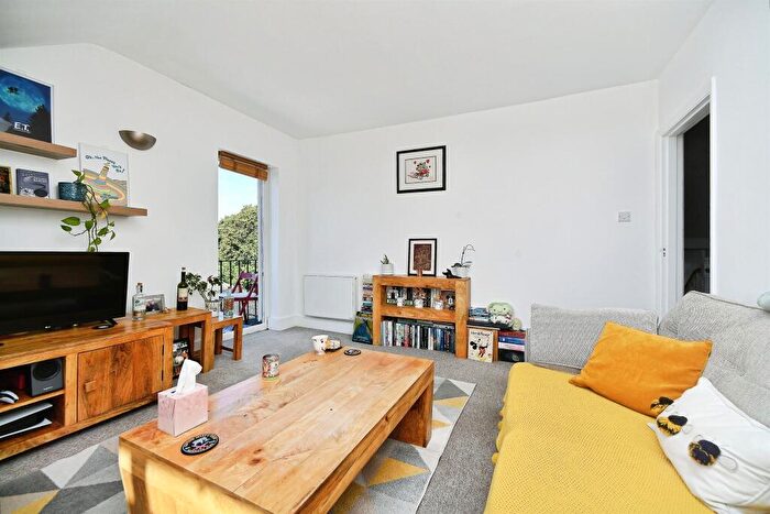 1 Bedroom Flat For Sale In Springfield Road, Brighton, BN1