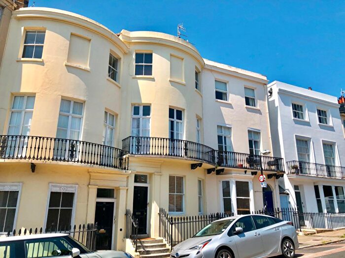 1 Bedroom Flat To Rent In Chichester Place, Brighton, BN2