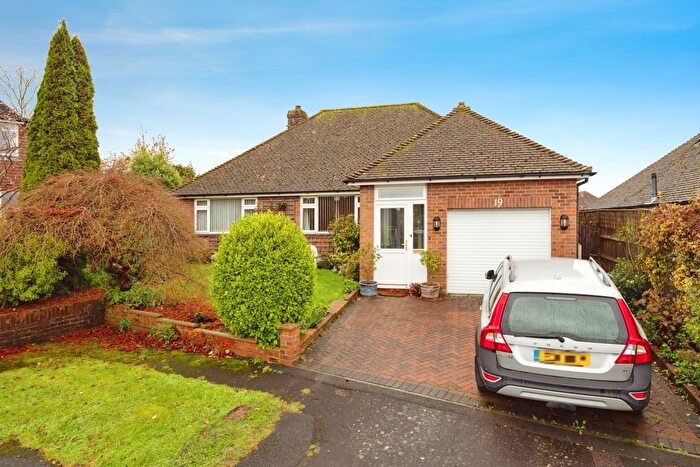 2 Bedroom Bungalow For Sale In Rother View, Burwash, Etchingham, East Sussex, TN19