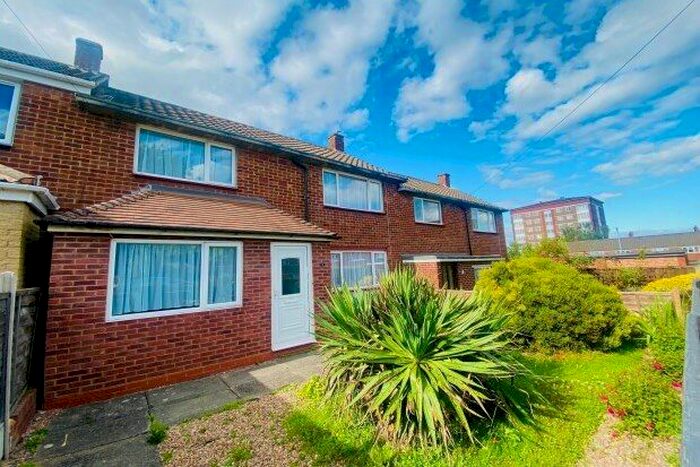 3 Bedroom Property To Rent In Hewitt Close, Lichfield, WS13