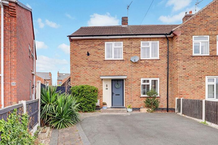 3 Bedroom Semi-Detached House For Sale In Garfield Avenue, Draycott, DE72
