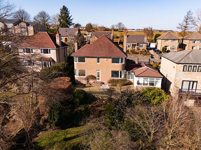 5 Bedroom Detached House For Sale In Church Lane, South Crosland, Huddersfield, West Yorkshire, HD4