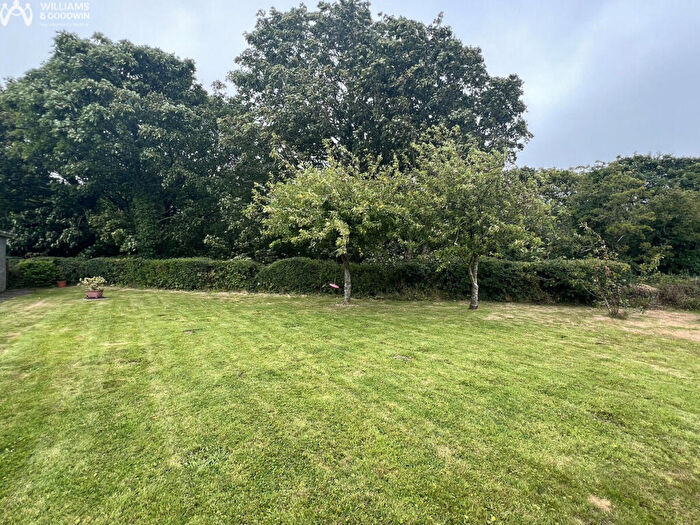 3 Bedroom Bungalow For Sale In Bro Dawel, Rhosgoch, Anglesey, LL66