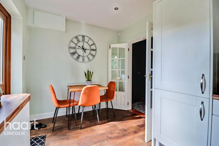2 Bedroom Semi-Detached House For Sale In Winthorpe Close, Lincoln, LN6