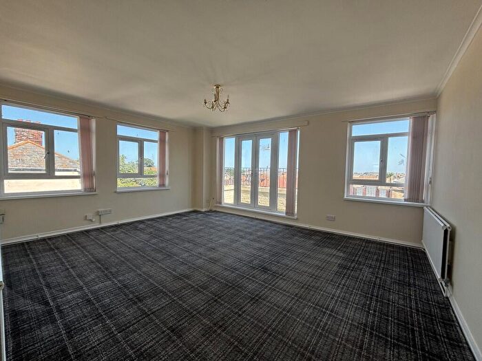 3 Bedroom Apartment For Sale In The Conge, Great Yarmouth, NR30