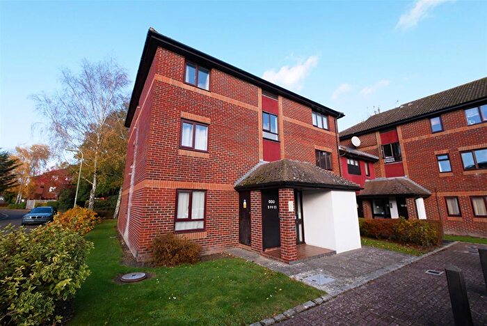1 Bedroom Flat To Rent In Stonesfield, Didcot, OX11