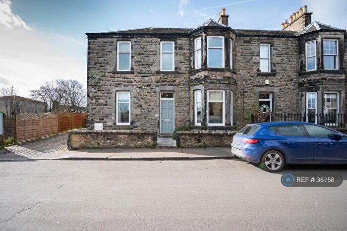 2 Bedroom Flat To Rent In Rosebery Terrace, Kirkcaldy, KY1