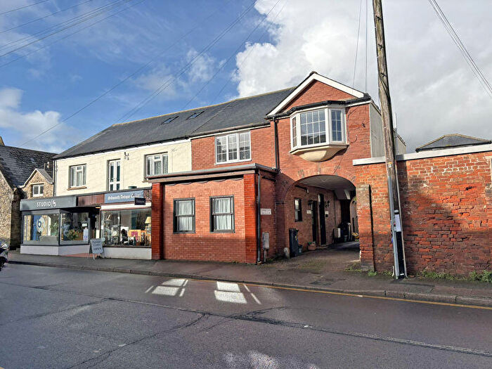 2 Bedroom Flat To Rent In All Saints Road, Sidmouth, EX10