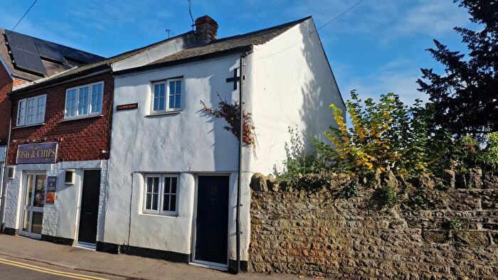 1 Bedroom Cottage To Rent In Station Road, Wheatley, OX33